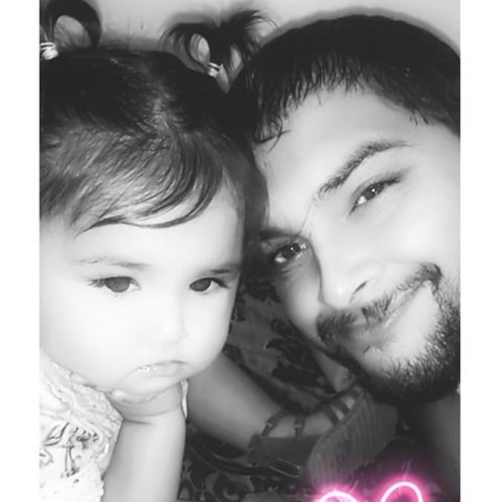 Meet your Posher, Joshua